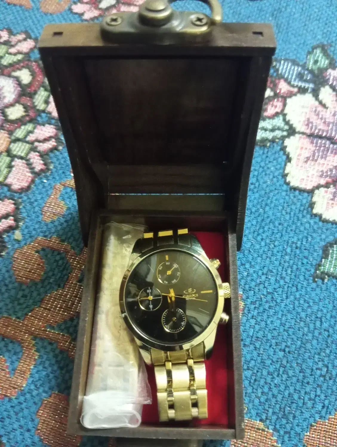 ساعتالگانس به شرط اصل|ساعت|برازجان, |دیوار