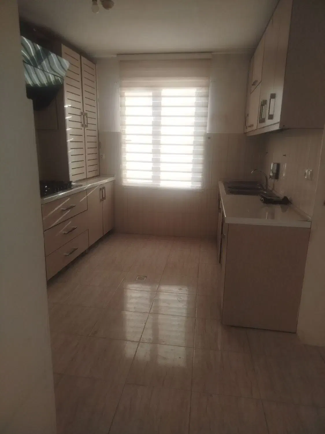 آپارتمان کوی فردوس|اجارهٔ آپارتمان|همدان, |دیوار