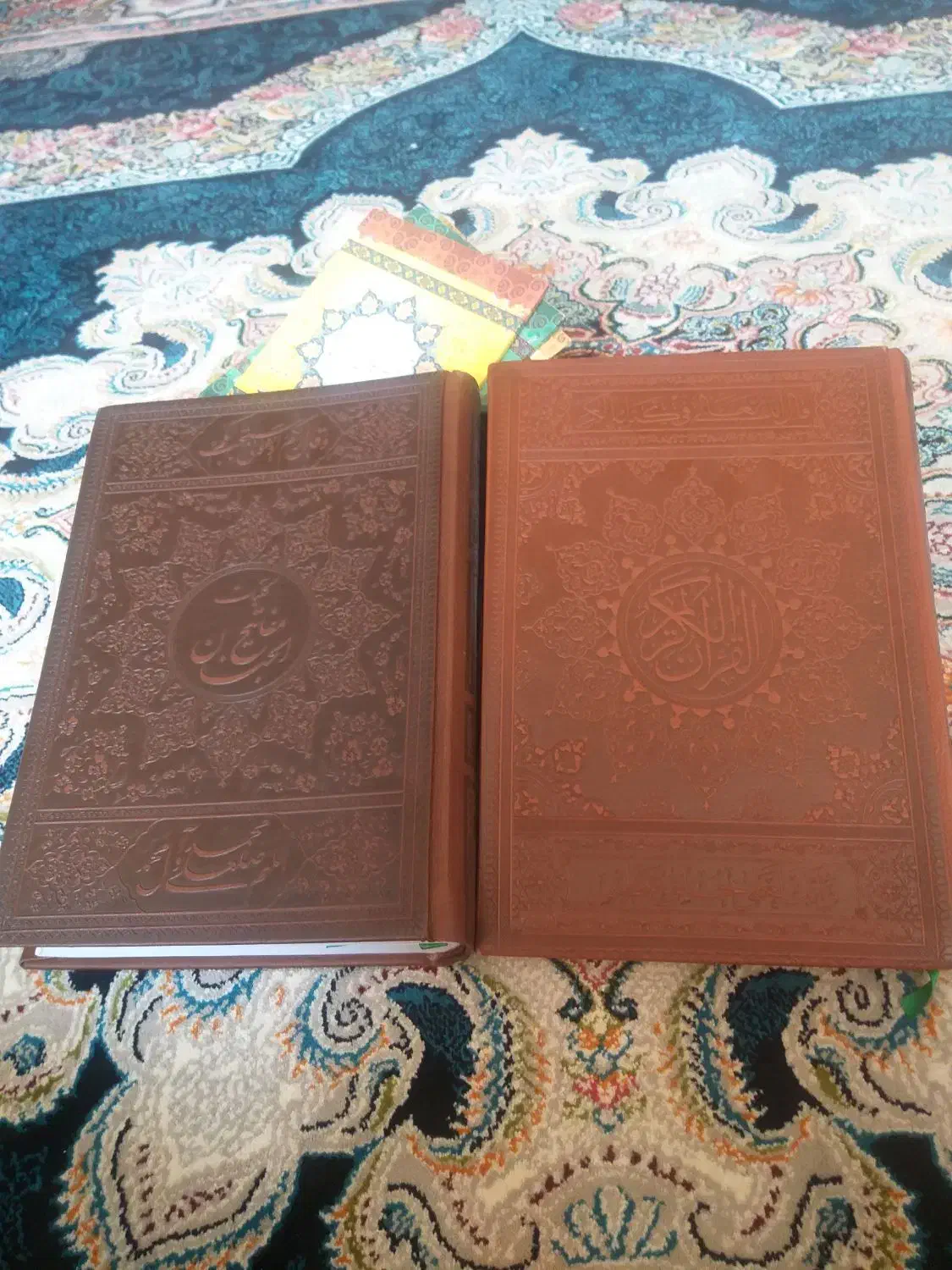 قلم قرآنی ونهج البلاغه|کتاب و مجله مذهبی|شاهین‌شهر, فدک|دیوار