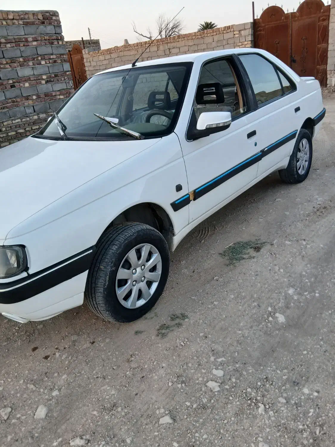 پژو سلکس تمیز|خودرو سواری و وانت|جزنیک, |دیوار