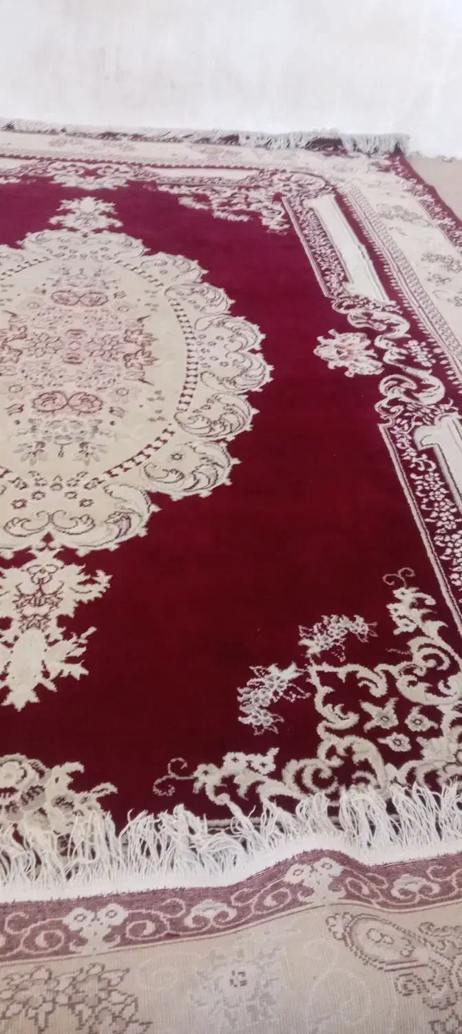 یه دست مبل یه فرش 3در42عدد فرش 2در3|فرش|نیشابور, تریا پارک|دیوار