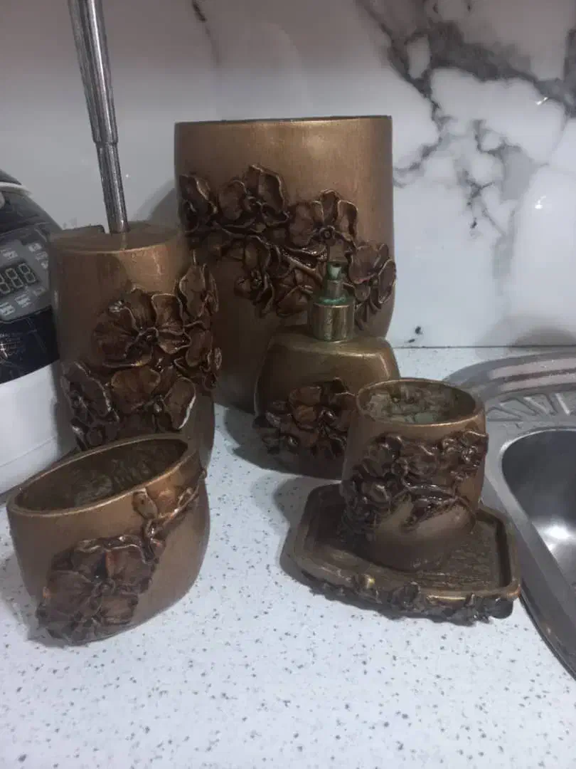 ست لوازم بهداشتی دستشویی|لوازم سرویس بهداشتی|رشت, فلسطین|دیوار