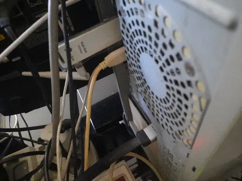 دانگل وای فای|مودم و تجهیزات شبکه|تهران, یاخجی آباد|دیوار