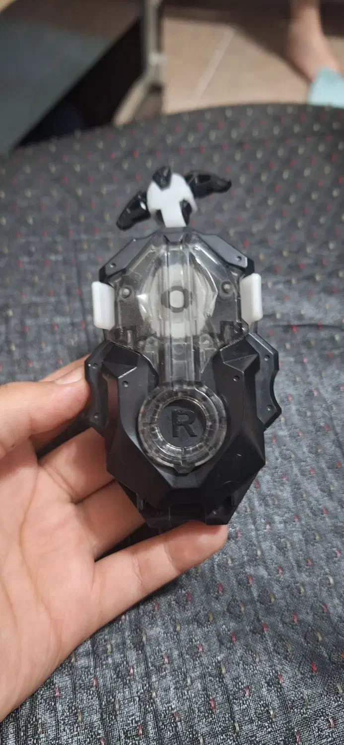 پرتابگر فرفره های انفجاری به همراه زمین بازی|اسباب‌‌بازی|خواف, |دیوار