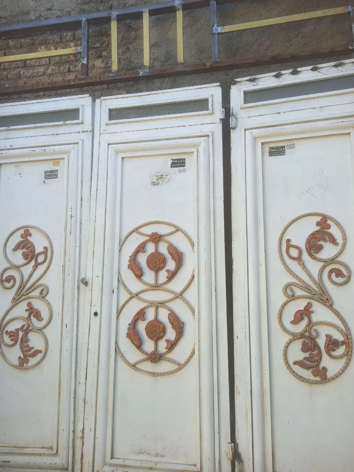 درب حیاط و پارکینگ زیبا|مصالح و تجهیزات ساختمان|سقز, |دیوار