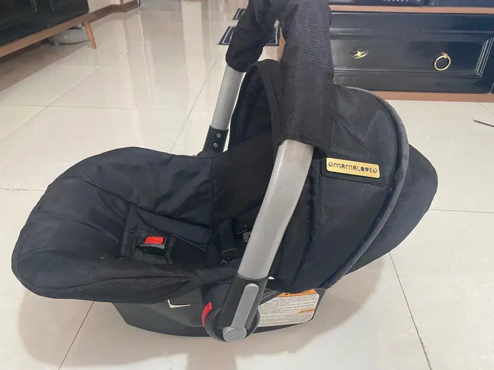 کریر|کالسکه و لوازم جانبی|مشهد, چهارچشمه|دیوار