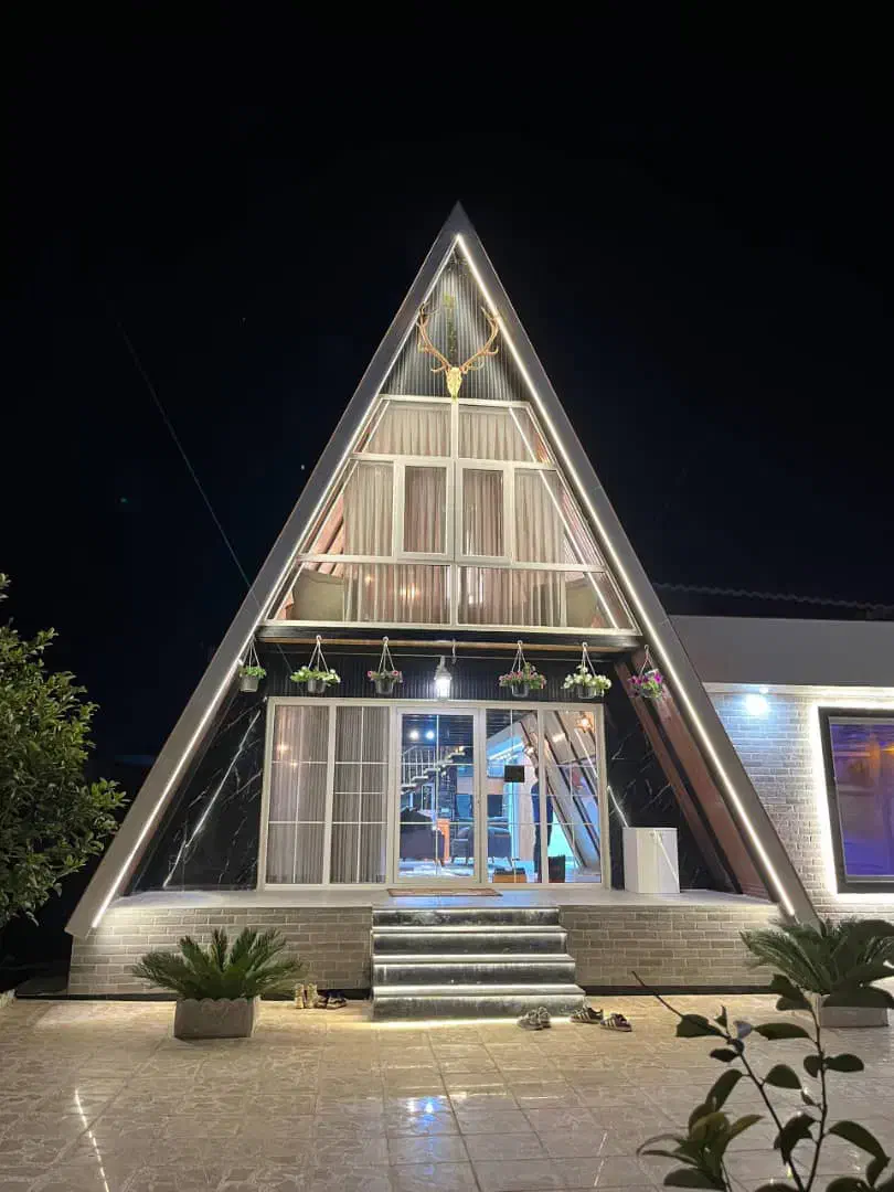 ویلا سوئدی استخردار۳خواب نوساز شیک|اجارهٔ کوتاه‌مدت ویلا و باغ|بندر انزلی, دهکده ساحلی|دیوار