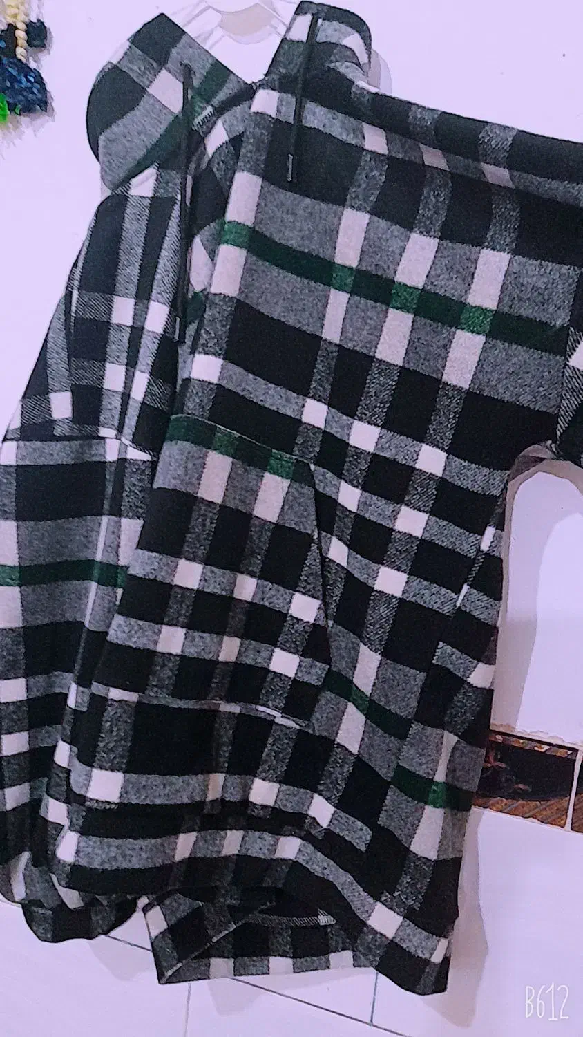 هودی|لباس|شیراز, شهرک مهرگان|دیوار