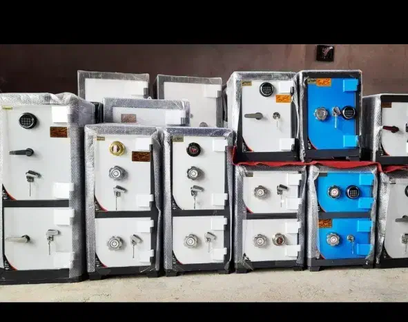 گاوصندوق مدل ۱۰۰۰کاوه ارتفاع ۱۰۰|ابزارآلات|شبستر, |دیوار