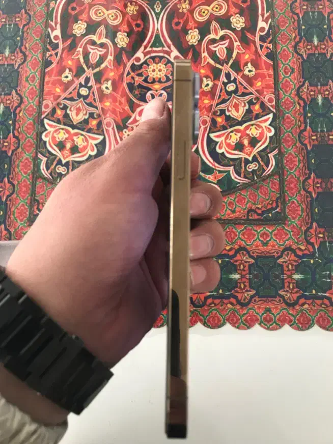 13promax رنگ گلد|موبایل|شیراز, شهرک گلستان|دیوار