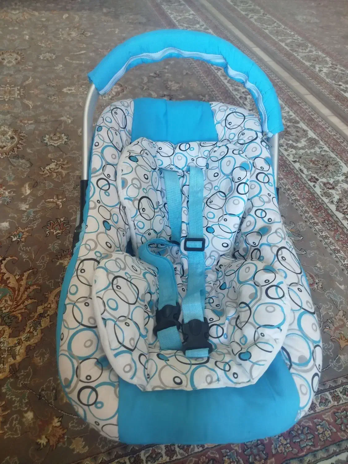 کریر نوزاد|کالسکه و لوازم جانبی|سیاهکل, |دیوار