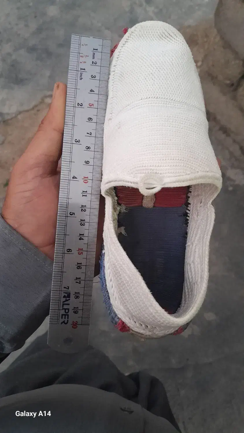 کلاش گیوه|کیف، کفش، کمربند|دهگلان, |دیوار