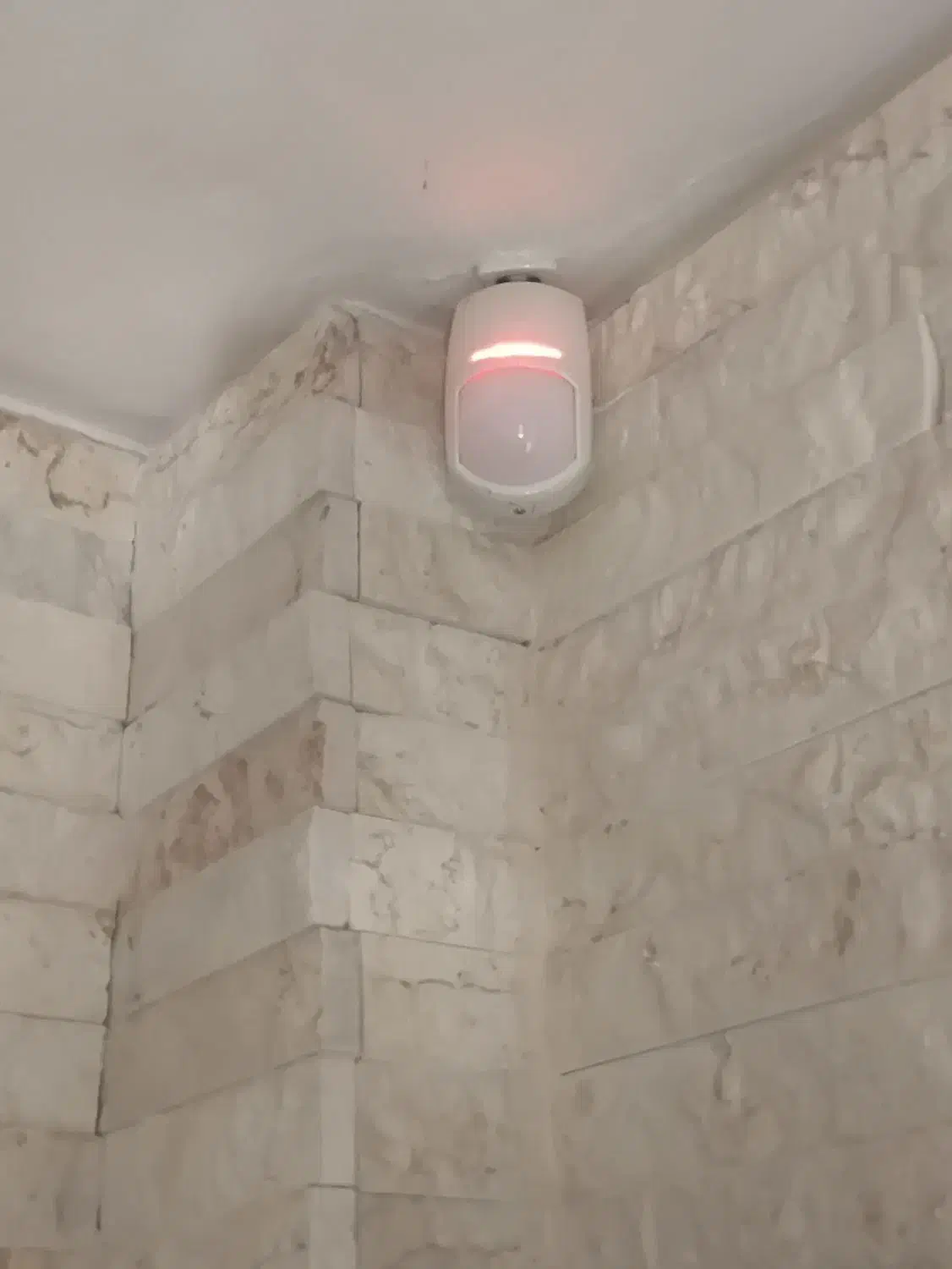 نصب و راه اندازی دوربین و دزدگیر به روش اصولی|خدمات پیشه و مهارت|مشهد, الهیه|دیوار