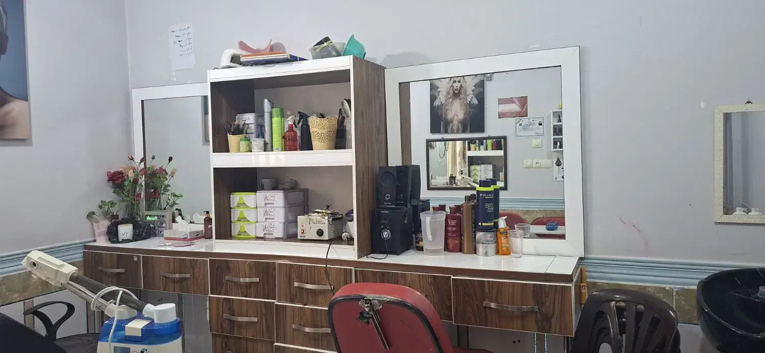 دکور آرایشگاه زنانه|آرایشگاه و سالن‌های زیبایی|باوی, |دیوار