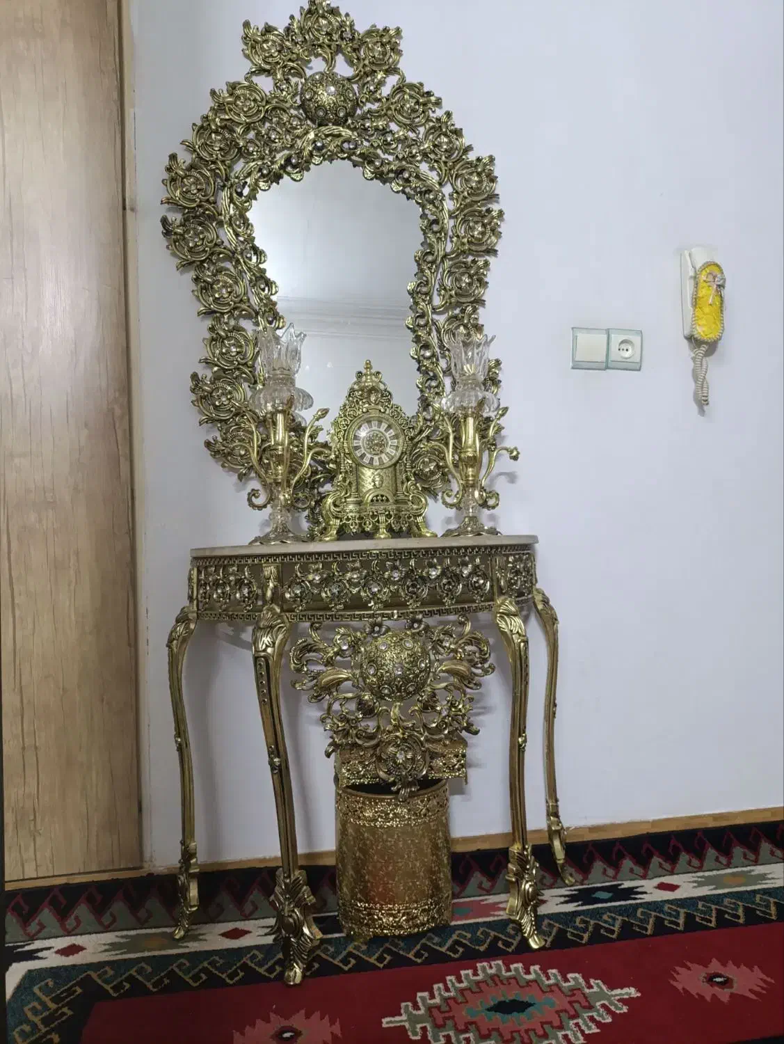 ویترین میز تلوزیون اینه شمدون برنزه|بوفه، ویترین، کنسول|شهریار, شهرک شاهد|دیوار