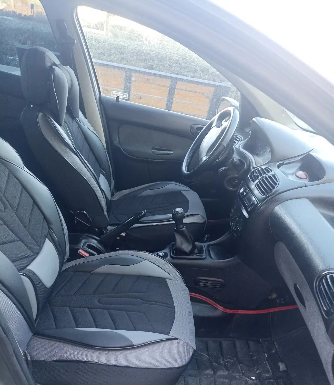 پژو ۲۰۶ مدل ۸۴|خودرو سواری و وانت|مشهد, هفت تیر (آب و برق)|دیوار