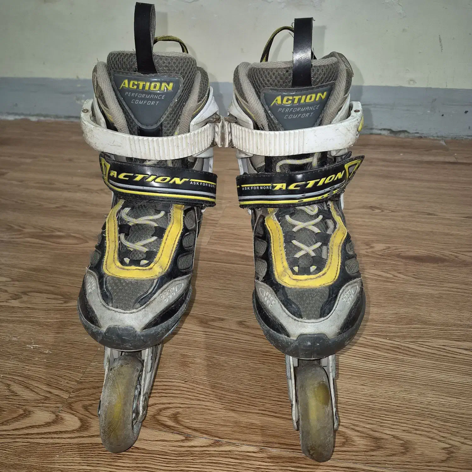 اسکیت اکشن (action)|دوچرخه، اسکیت، اسکوتر|فولادشهر, B4|دیوار