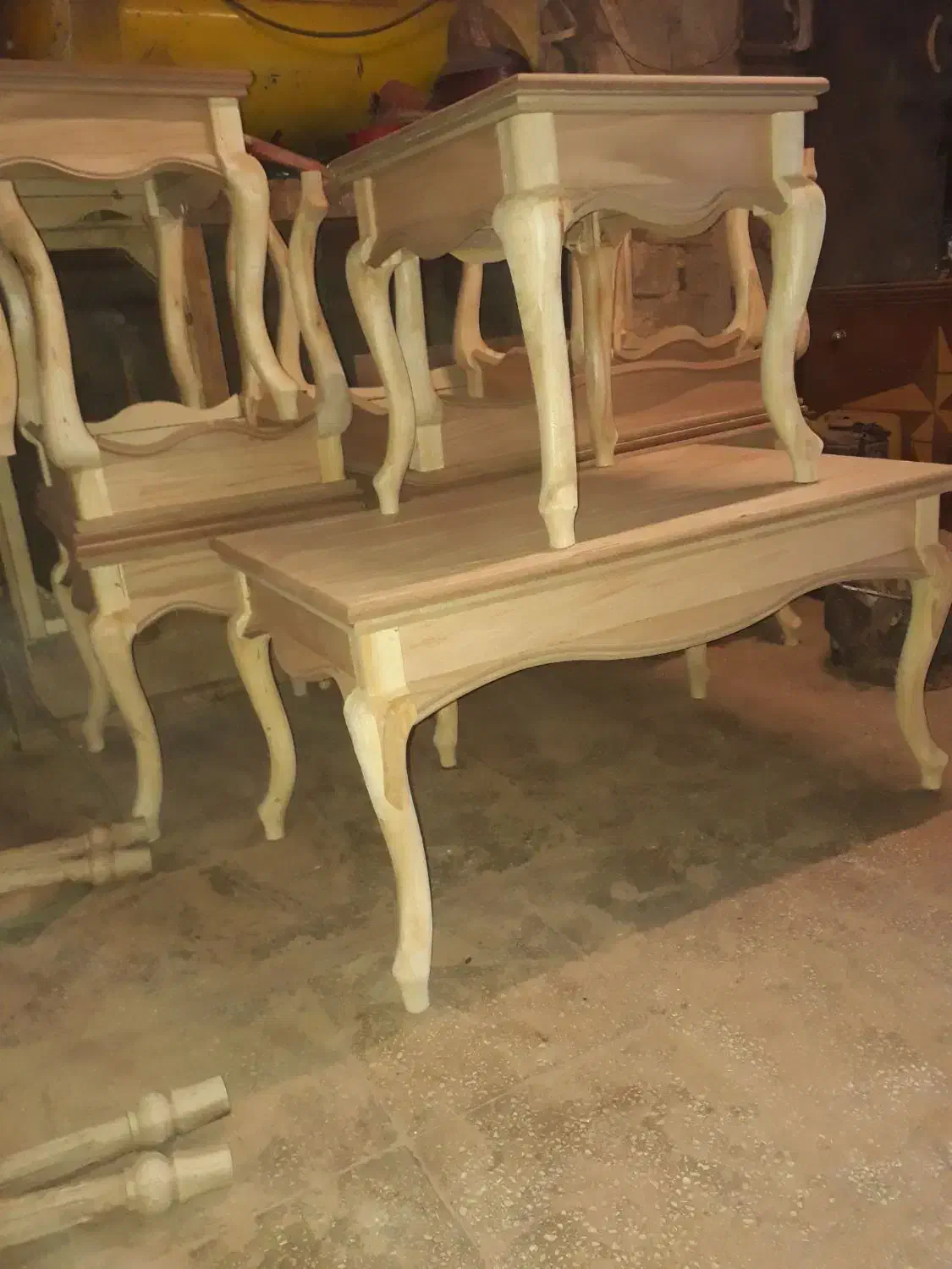 تولیدکندهجلومبلیعسلیومیزنهارخوریصندلی|مبلمان خانگی و میز عسلی|سبزوار, هفت تیر|دیوار