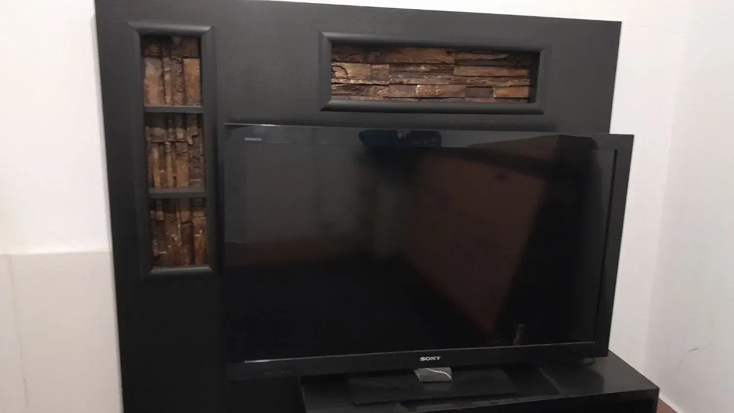 تلویزیون‌ و میز تلویزیون|تلویزیون و پروژکتور|تاکستان, |دیوار