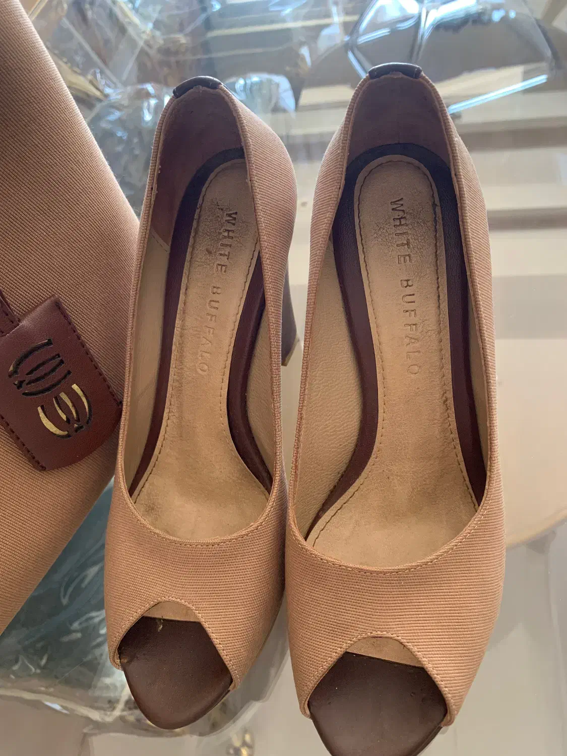 کفش|کیف، کفش، کمربند|مشهد, سجاد شهر|دیوار