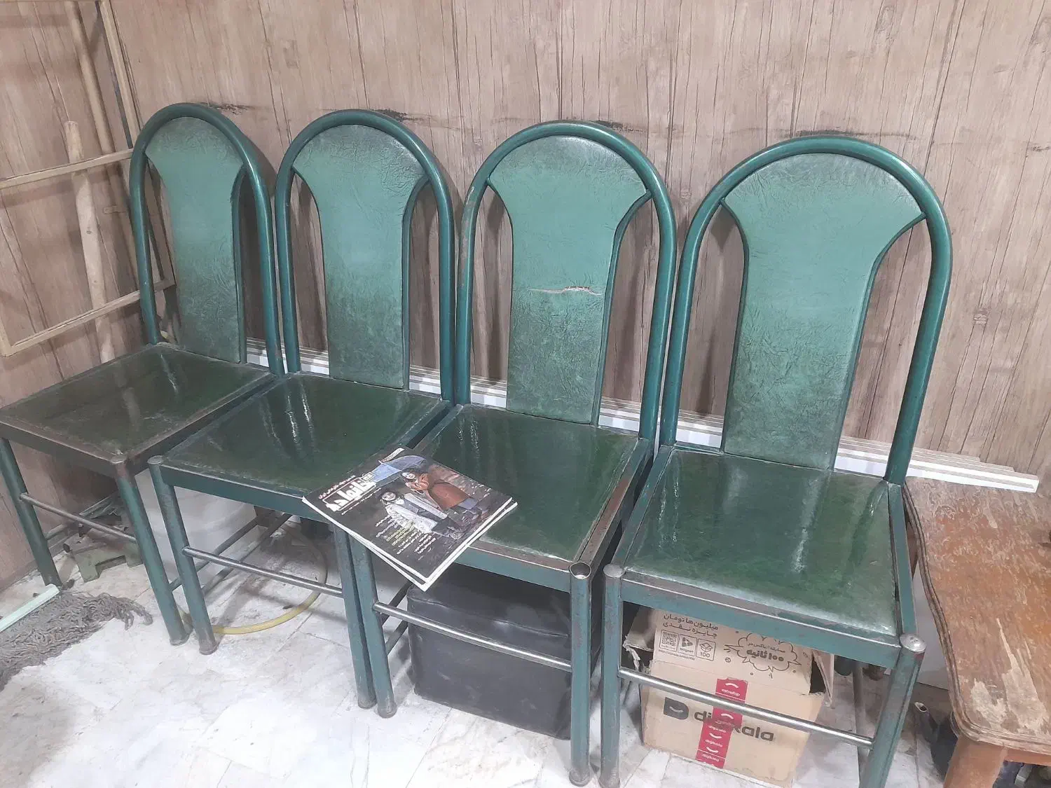 صندلی چهار عدد|صندلی و نیمکت|الوند, |دیوار