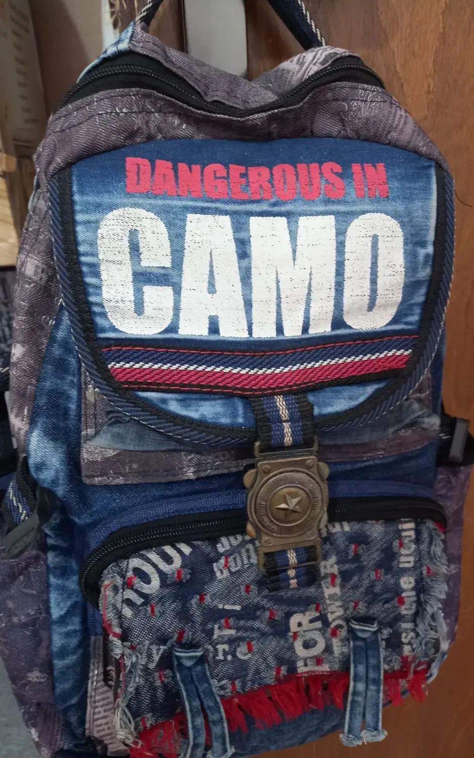 کوله پشتی|کیف، کفش، کمربند|ساوه, |دیوار