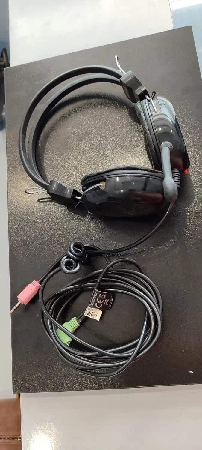 هدفون نیاز به تعمیر تعداد بالا|قطعات و لوازم جانبی رایانه|قم, باغ کرباسی|دیوار