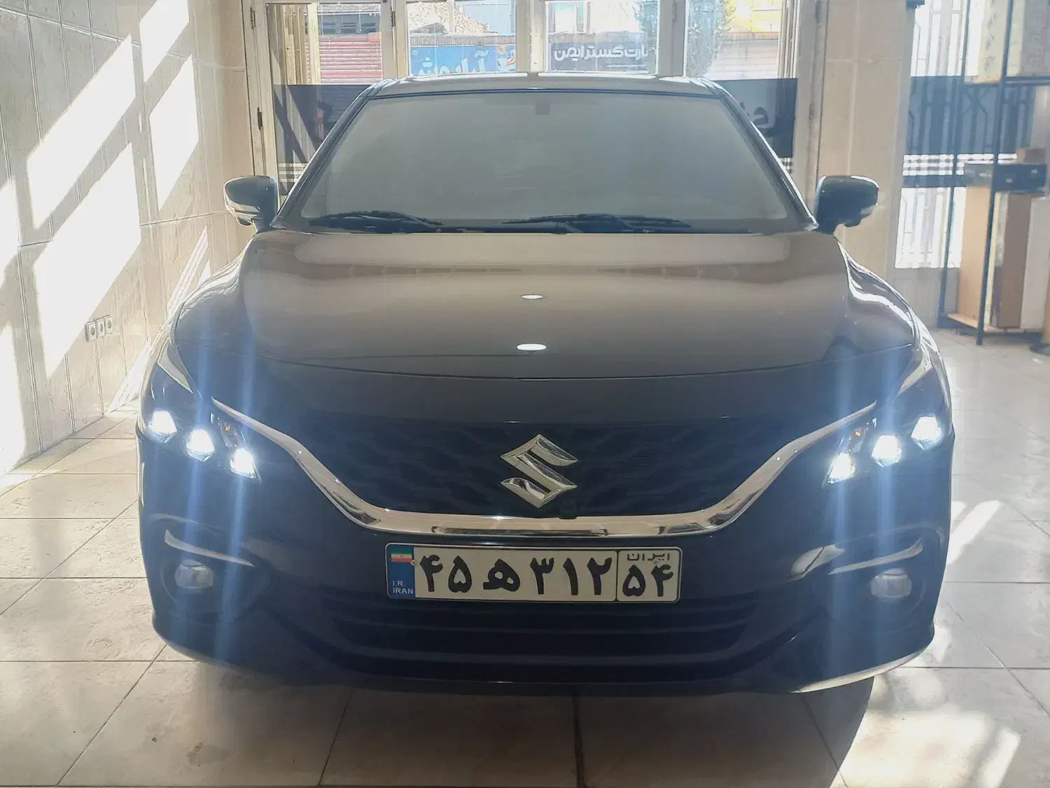 مرکزحرفه‌ای شیشه دودی/نصب درحدفابریک/خیابان‌انقلاب|خدمات موتور و ماشین|یزد, |دیوار