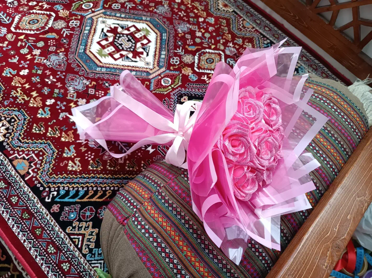 باکس و دسته گل های زیبا با قیمت اقتصادی|گل مصنوعی|شیراز, محراب|دیوار