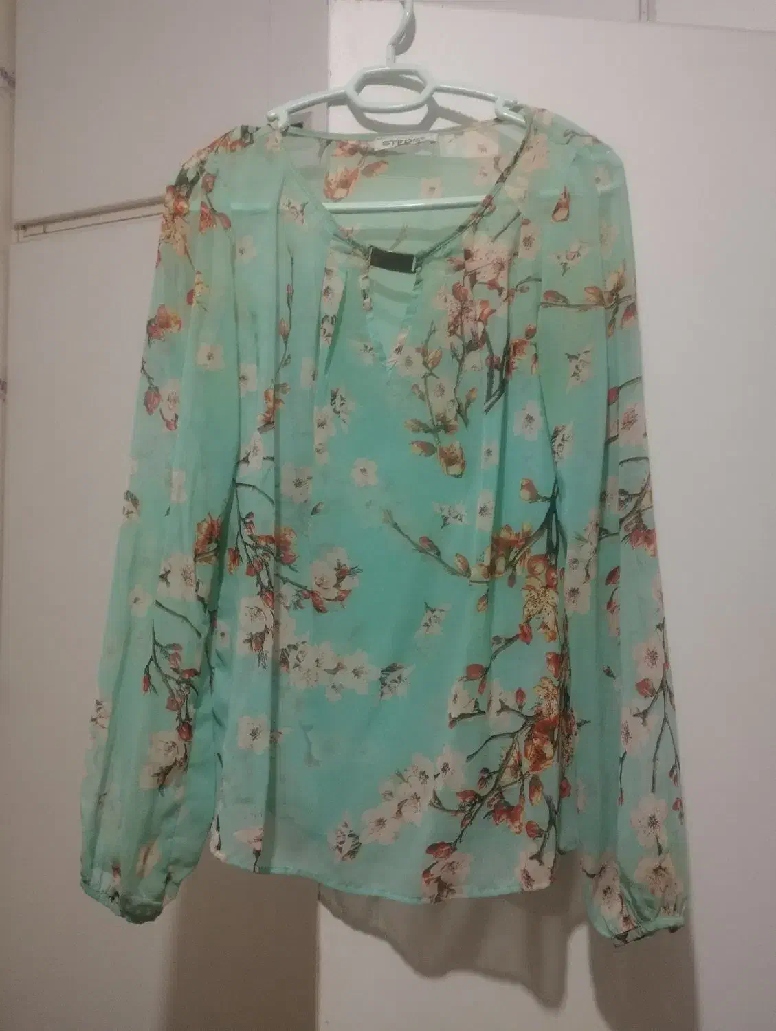 بافت|لباس|رودهن, |دیوار