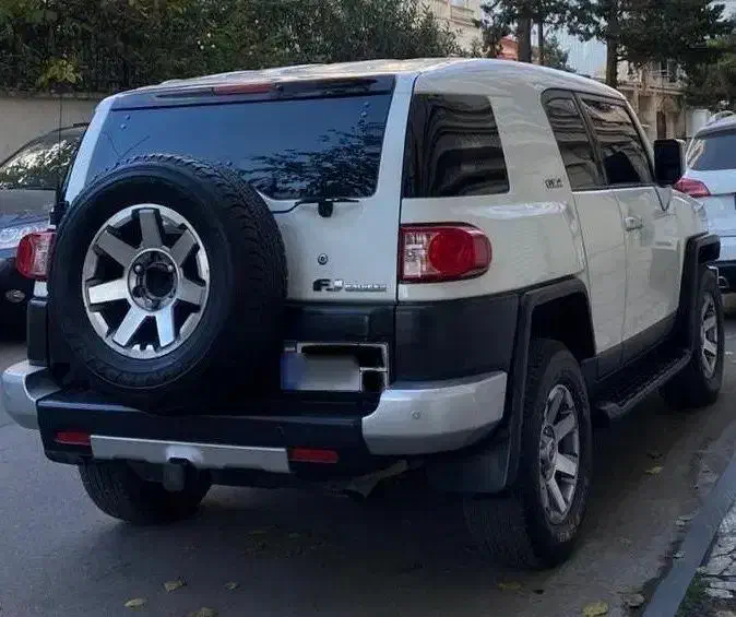 Fj cruiser 2015 GXR|خودرو سواری و وانت|رشت, بلوار گیلان|دیوار