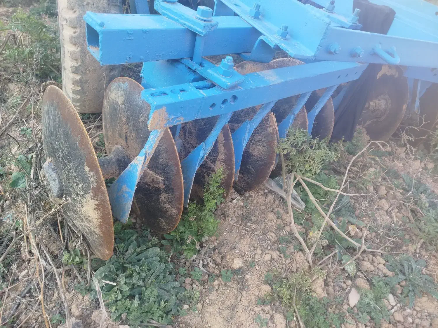 دو عدد دیکس چرخی 28پر|ماشینآلات صنعتی|دوزین, |دیوار