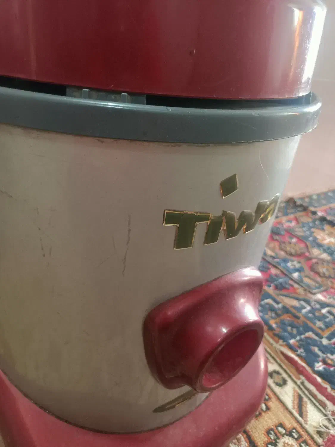 جارو برقی تیوا نیاز به تعمیر|جاروبرقی، جارو شارژی، بخارشو|کرمان, |دیوار