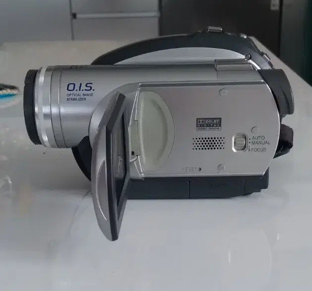 دوربین هندی کم پاناسونیک|دوربین عکاسی و فیلم‌برداری|هشتگرد, فاز ۱ مهستان|دیوار