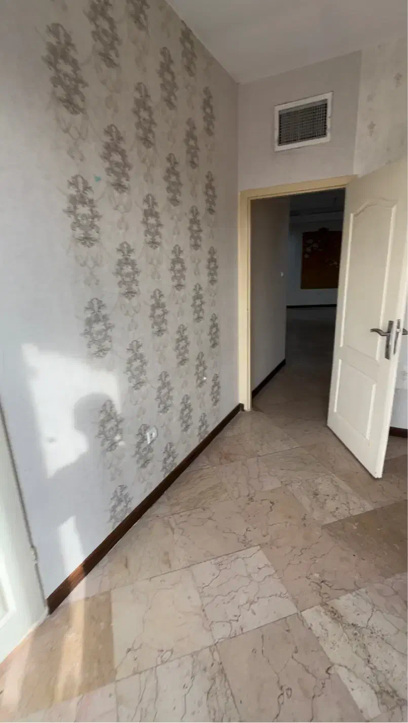 آپارتمان۱۱۰ متر/دو خواب/فول/خوش نقشه/قابل تبدیل