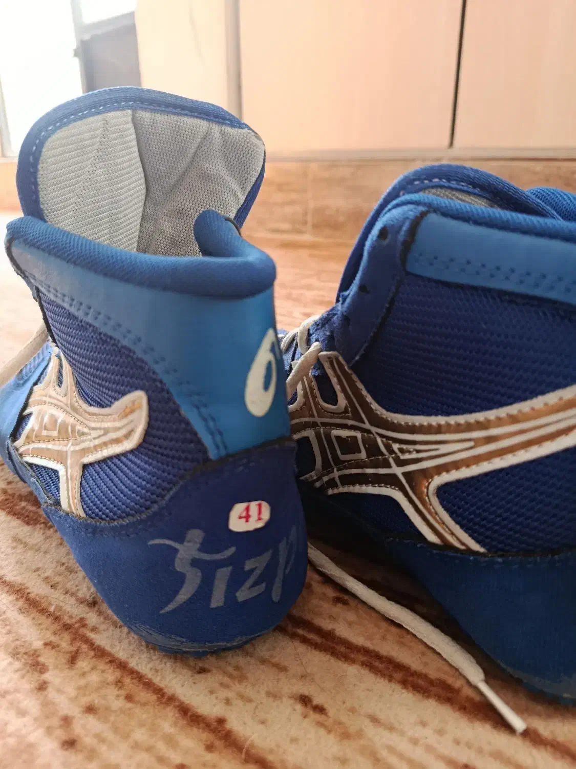 کفش کشتی|تجهیزات ورزشی|بروجرد, |دیوار