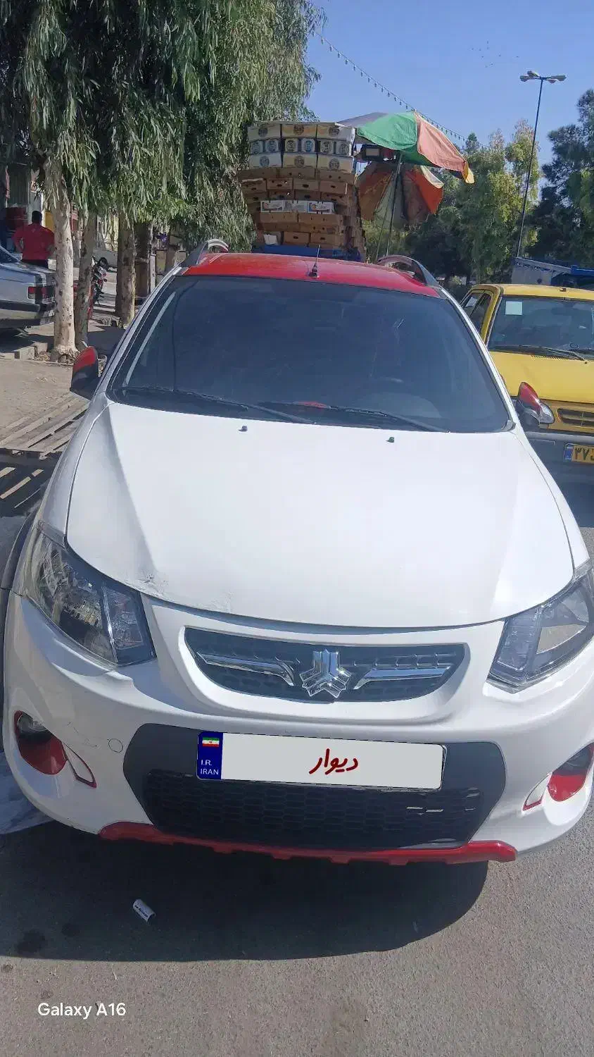 کوئیک.R۱۴۰۱ درحد صفر ۲۷تا کار واقعی|خودرو سواری و وانت|قم, قلعه کامکار|دیوار