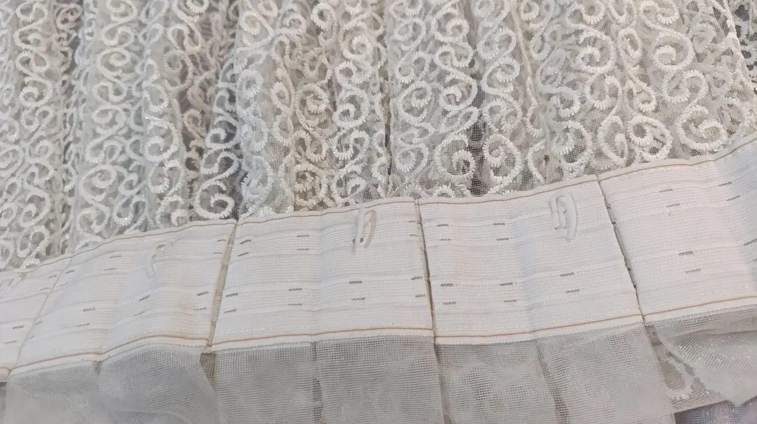 پرده|پرده، رانر، رومیزی|نقده, |دیوار