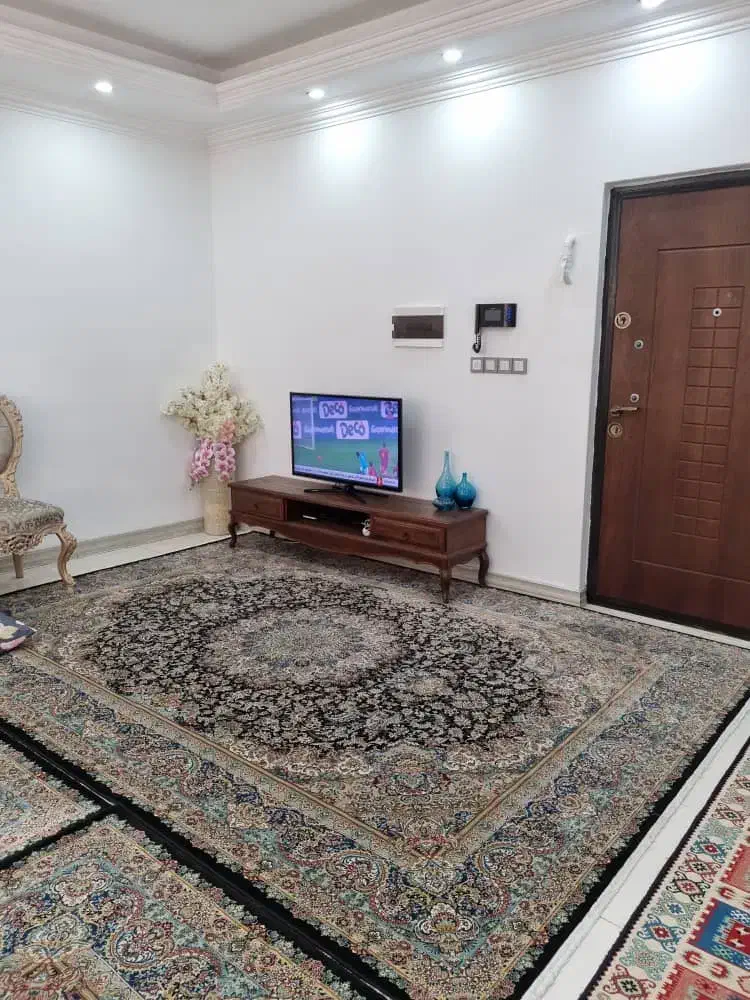 آپارتمان تک واحدی ۹۸ متری