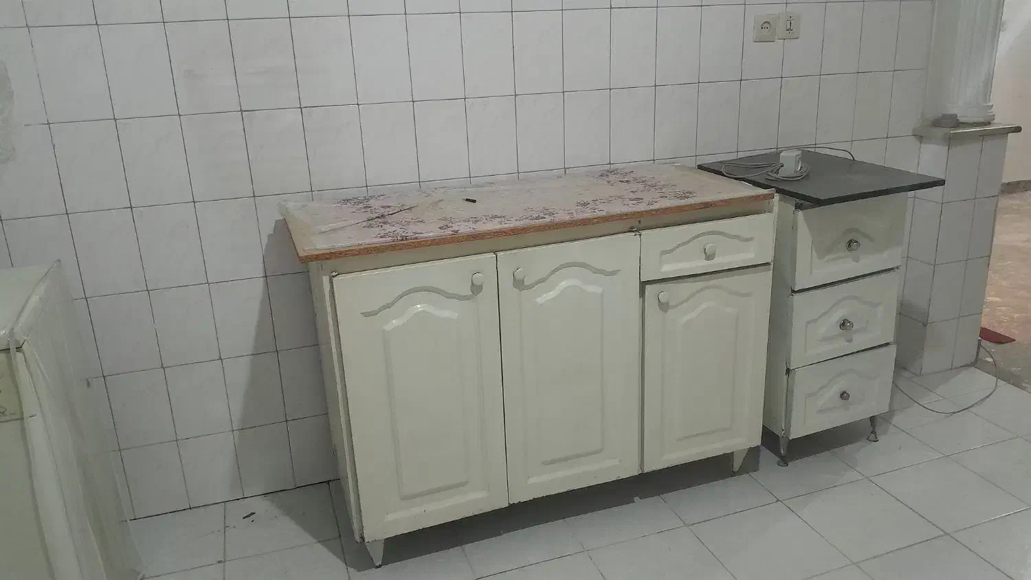 کابینت|آب‌چکان و نظم‌دهنده ظروف|محمدشهر, جعفرآباد|دیوار