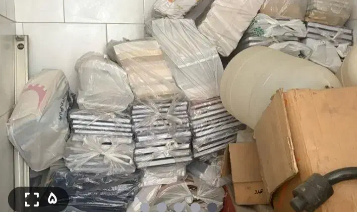 فروش و خریدار کتاب و کاغذباطله|عمده‌فروشی|تهران, ونک|دیوار