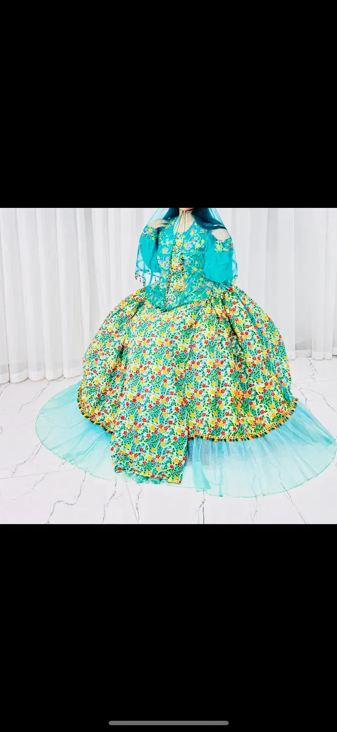 لباس محلی|لباس|شیراز, لشکری‎|دیوار