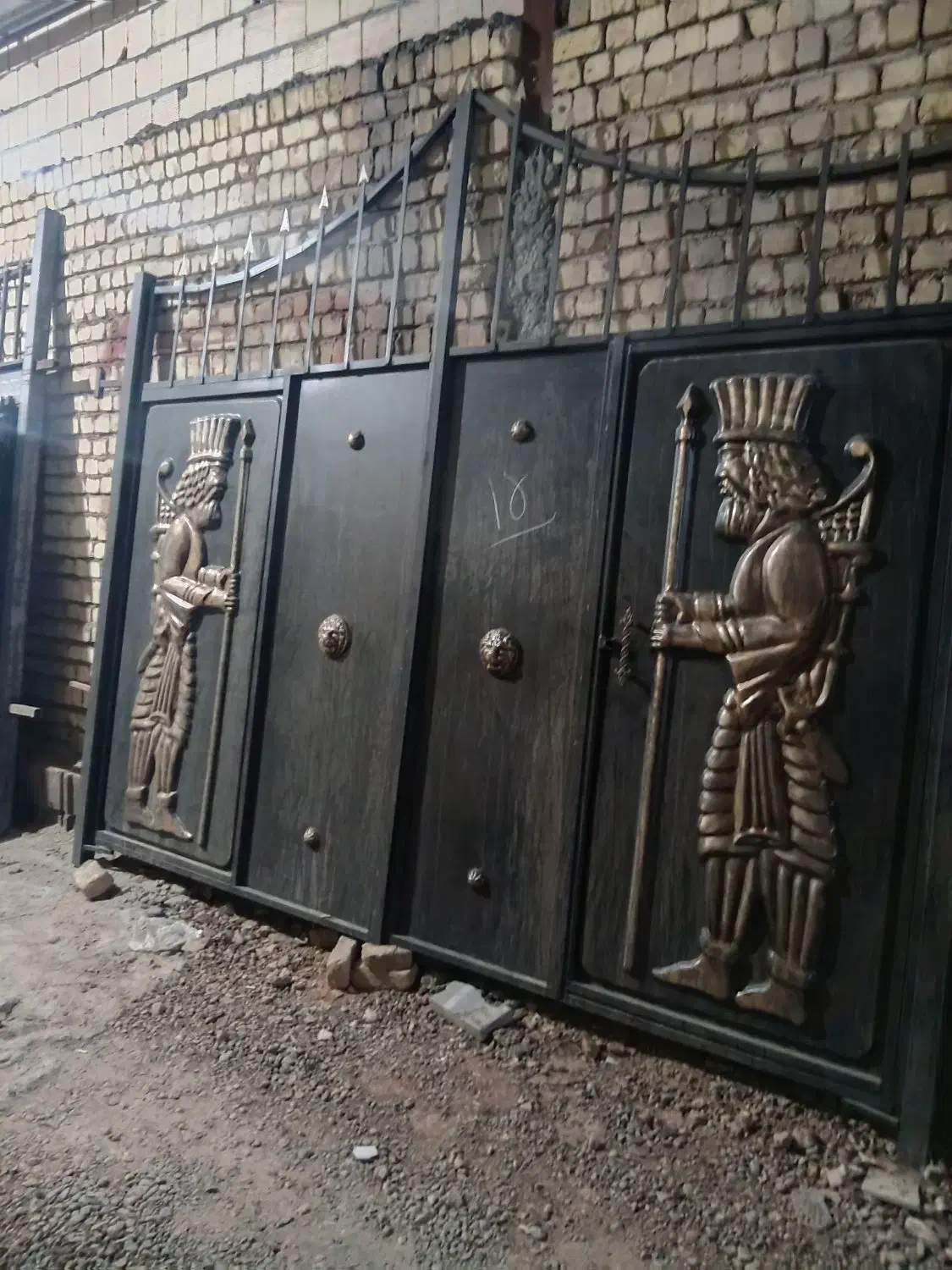 درهای آهنی حیاط وباغ|مصالح و تجهیزات ساختمان|فلاورجان, |دیوار