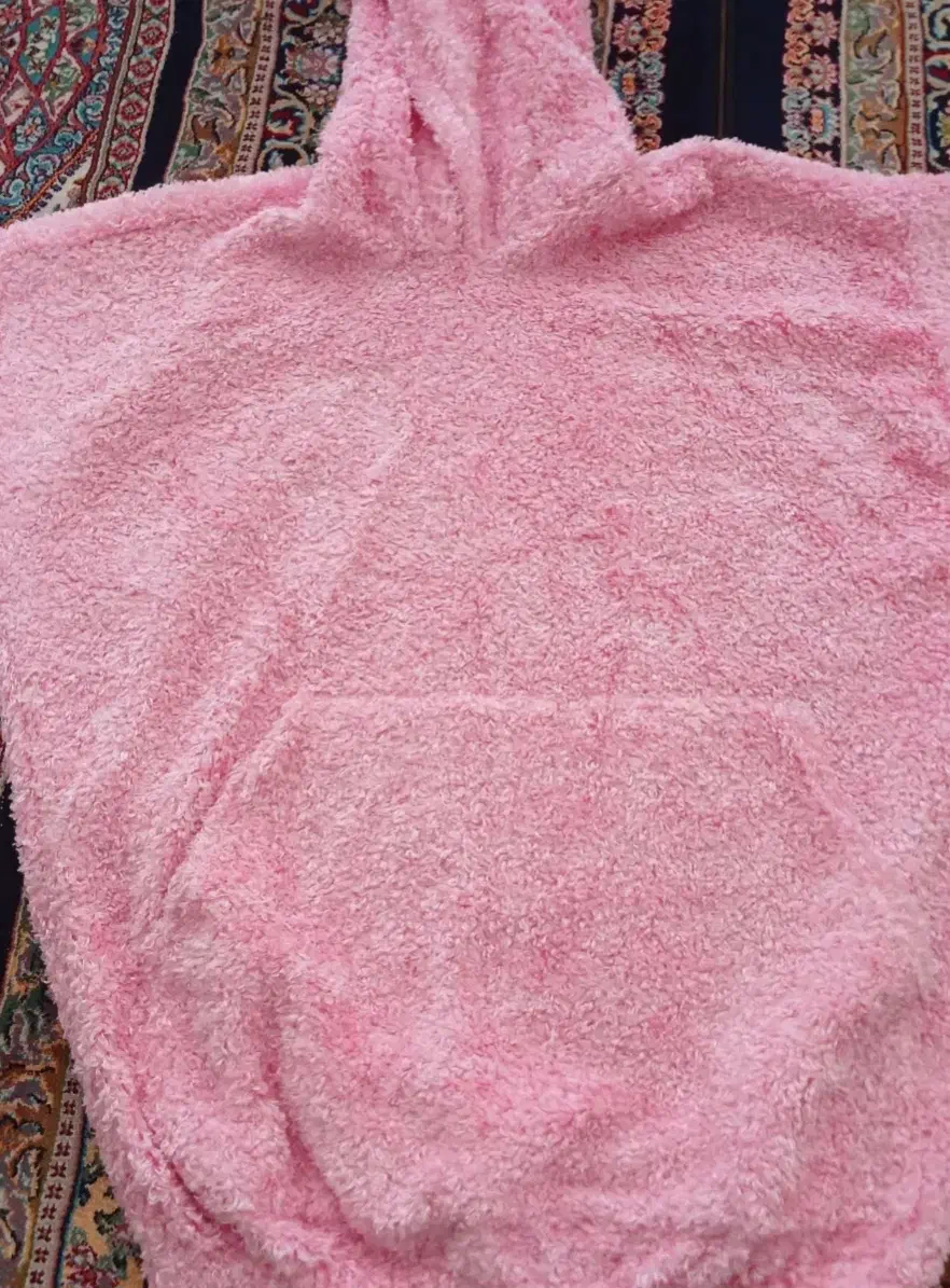 هودی بسیارشیک|لباس|فولادشهر, مسکن مهر فولادشهر|دیوار