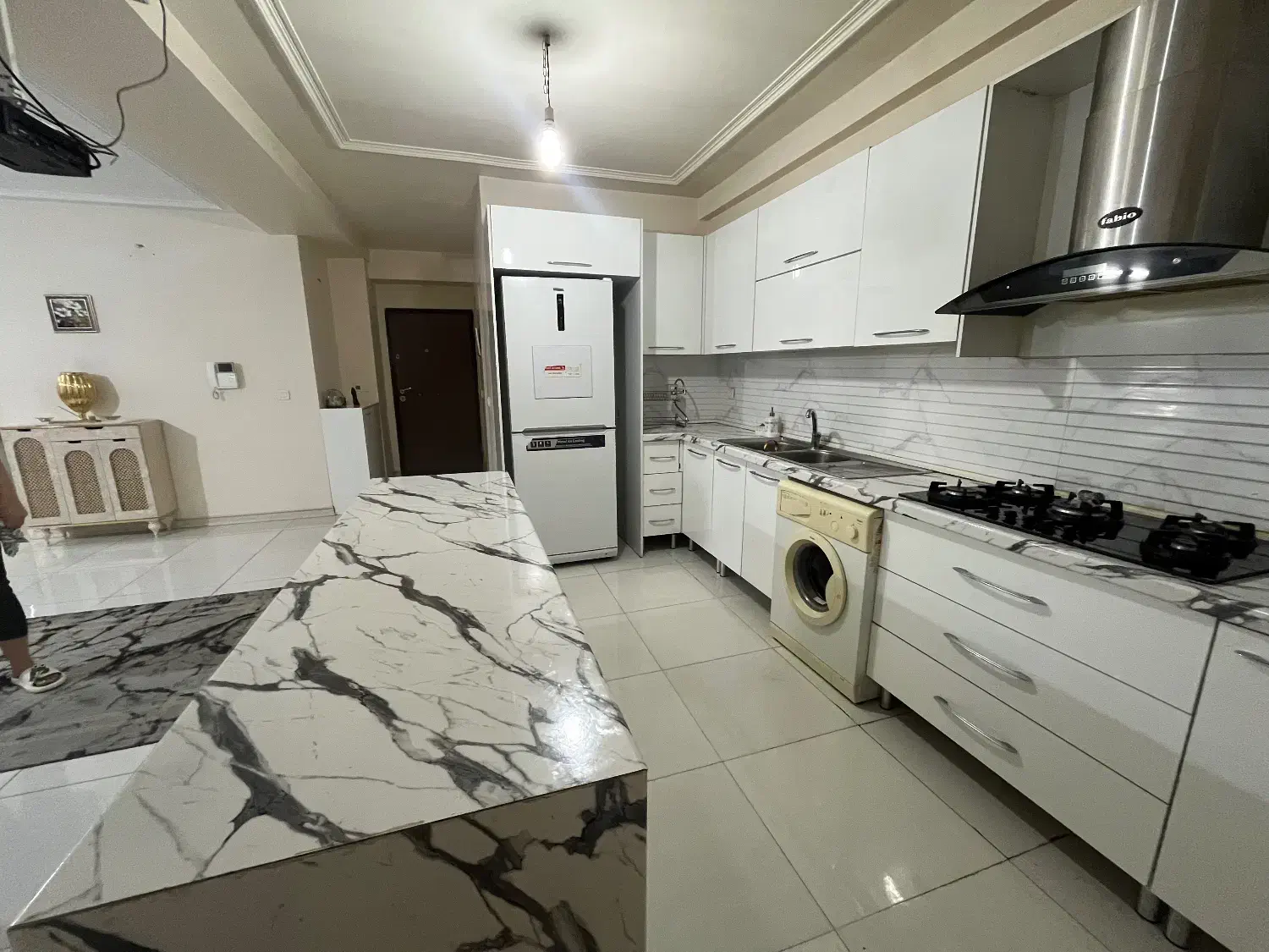 دو خواب ۹۰ متری تمیز