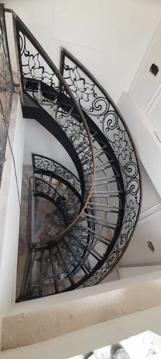 پله گردان،گرد(دوبلکس)|خدمات پیشه و مهارت|آمل, |دیوار