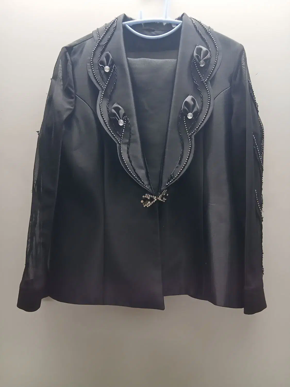 لباس|لباس|قم, سرحوض|دیوار