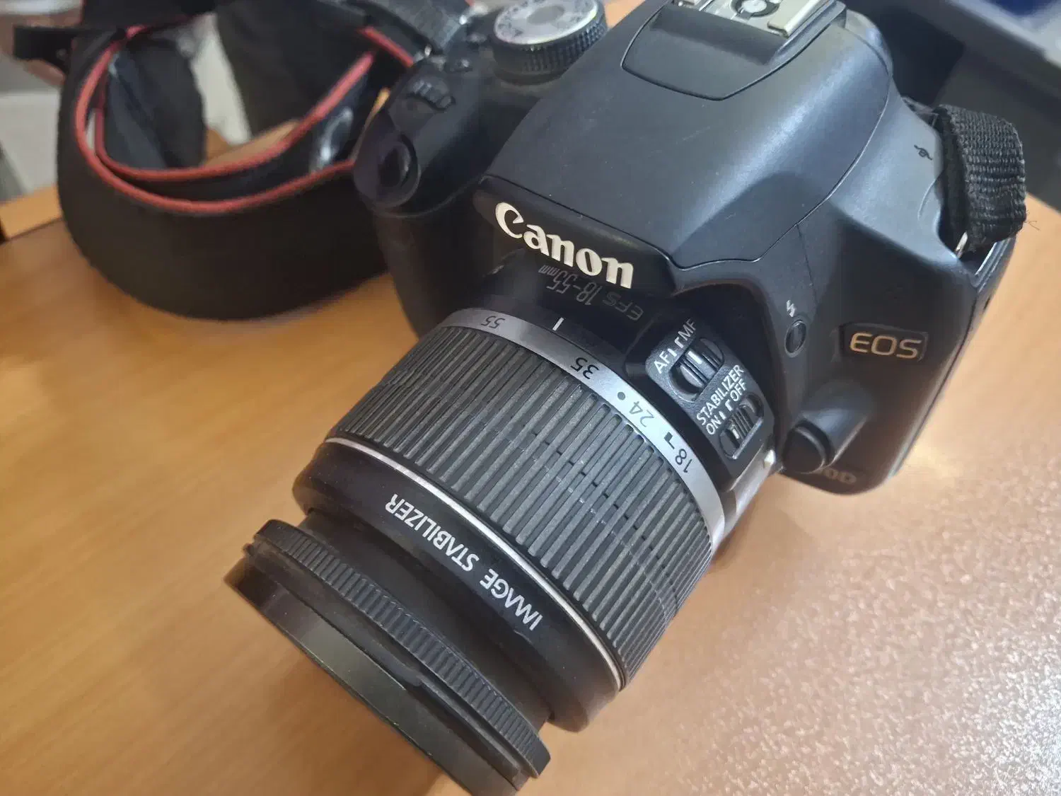 دوربین عکاسی و دو عدد فلاش|دوربین عکاسی و فیلمبرداری|قزوین, |دیوار