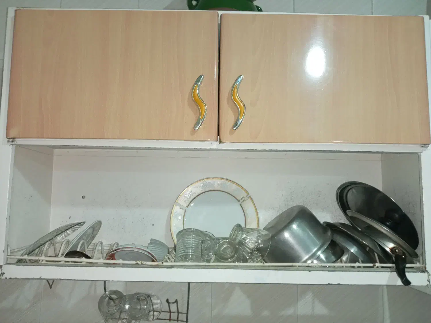 ابچکان|آبچکان و نظمدهنده ظروف|قم, چهل درخت|دیوار