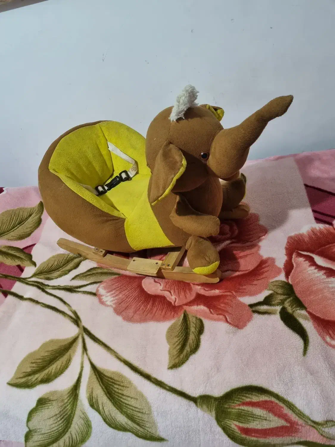 اسباب بازی میز نیمکت راکر صندلی|اسباب و اثاث بچه|خرم‌آباد (تنکابن), |دیوار